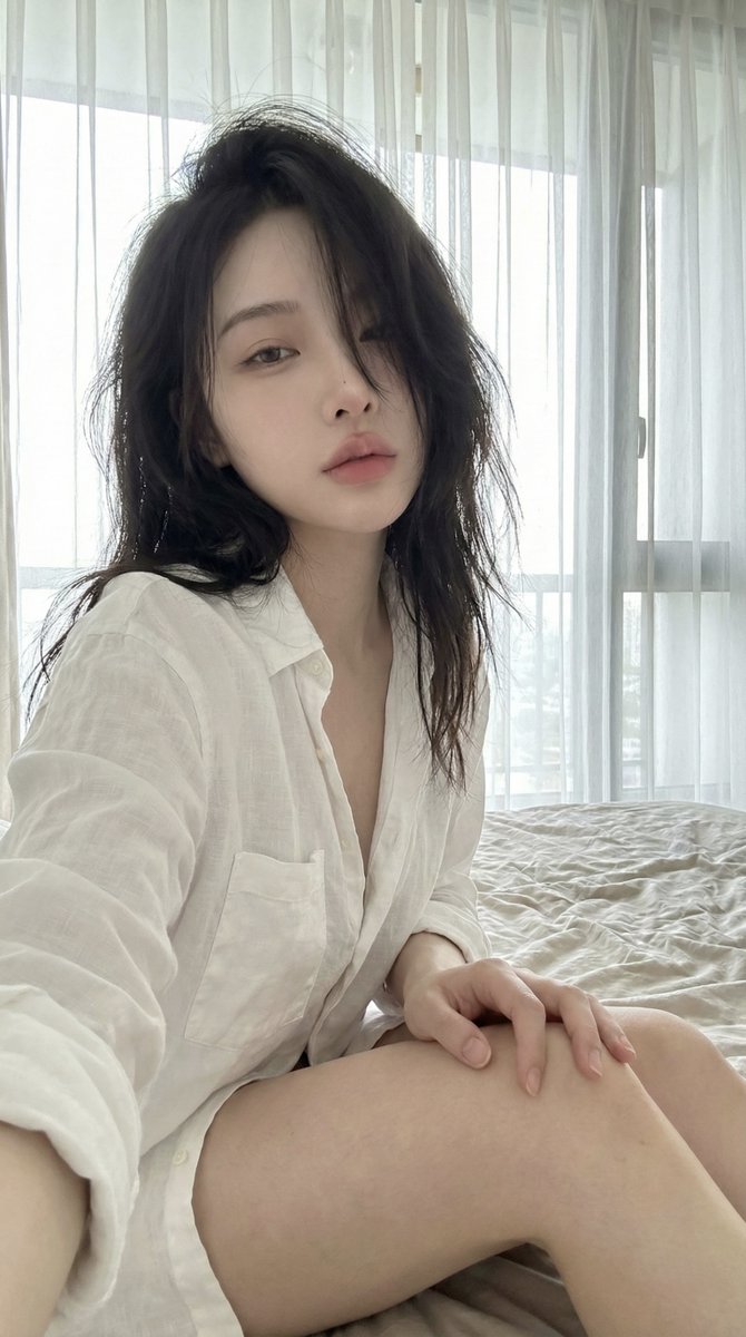 AIBoxBot场景实战：探索「Nano Banana Pro」写实自拍预设｜NanoBanana 构图提示词 - AIBoxBot